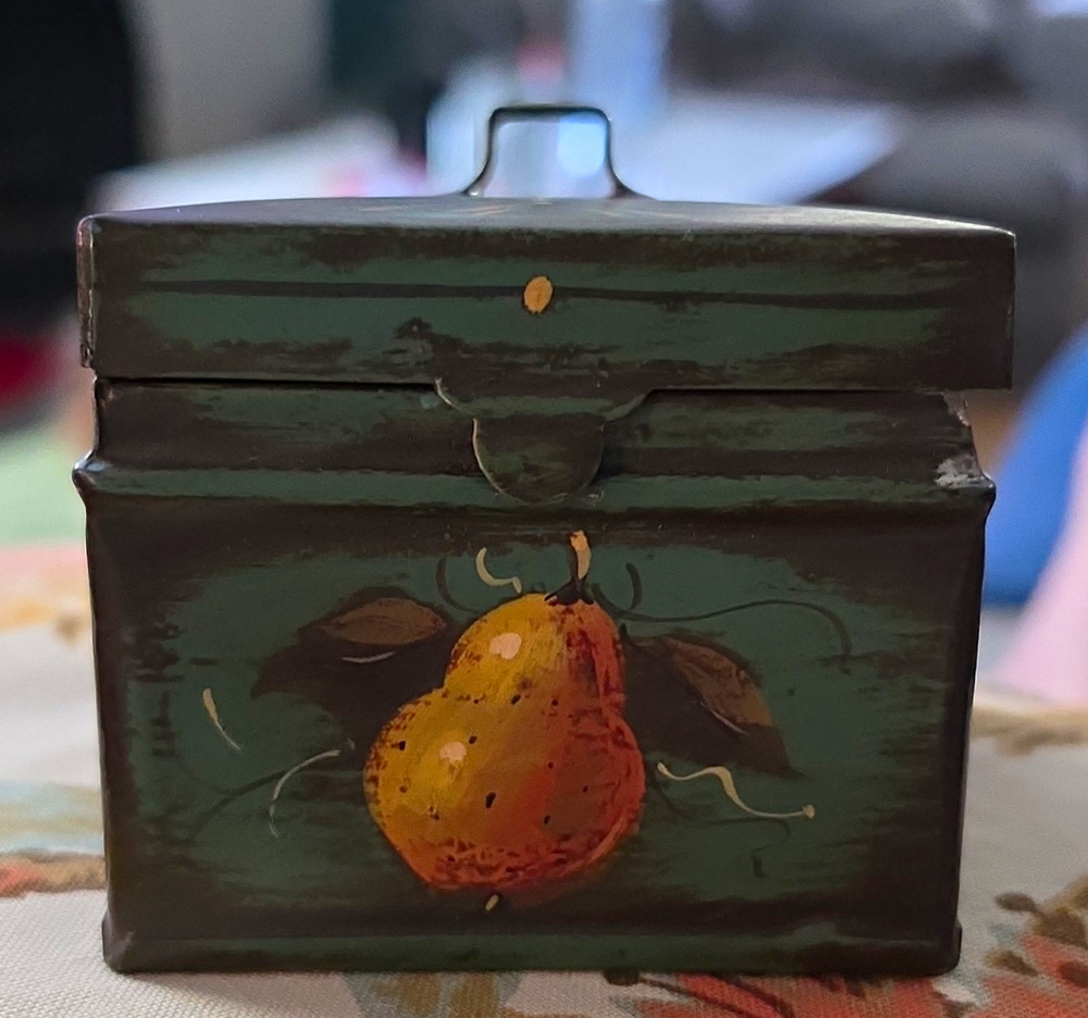 Vintage Signed Peter Ompir Hand Painted Folk Art Toleware Tin Box-Fruit Motif 3"
